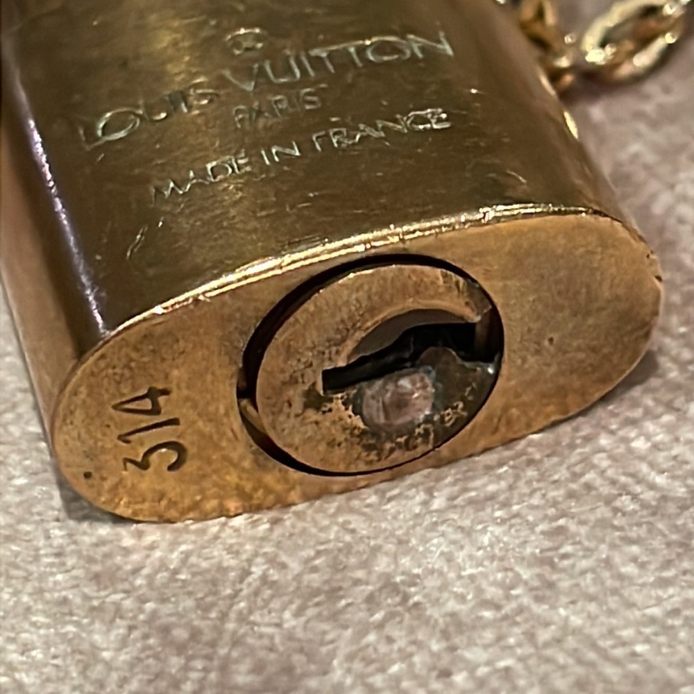 Louis Vuitton Lock Necklace - Picture 7 of 9
